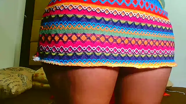 SpicyKittyxxx online show from May 12, 4:09 am