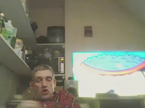 DOUBLETROUBLE7773 online show from March 17, 3:00 am