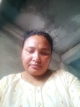 Snapshot of Rashi_bhabi chatting on May 4, 8:21 am Rashi bhabi online show from May 4, 8:21 am