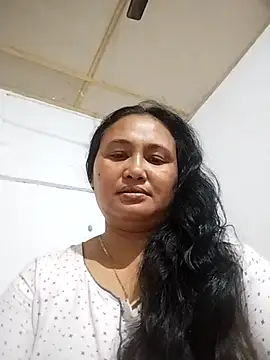 Snapshot of Rashi_bhabi chatting on May 10, 3:50 pm Rashi bhabi online show from May 10, 3:50 pm