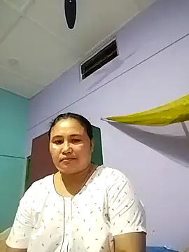 Snapshot of Rashi_bhabi chatting on May 29, 1:09 pm Rashi bhabi online show from May 29, 1:09 pm