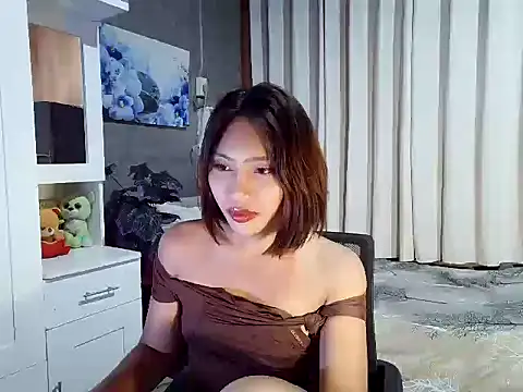 badlexi09 online show from June 13, 4:38 pm