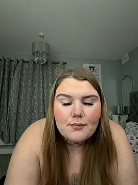 BeeMay22 online show from March 3, 10:48 pm