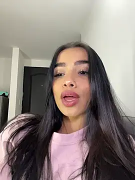 Bella Smithe online show from March 27, 12:38 am