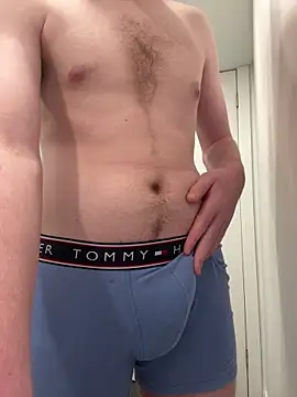 Sexyguyalex1 online show from March 2, 12:57 am