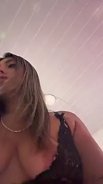 Snapshot of stefanyqueen69 chatting on June 22, 1:41 pm stefanyqueen69 online show from June 22, 1:41 pm