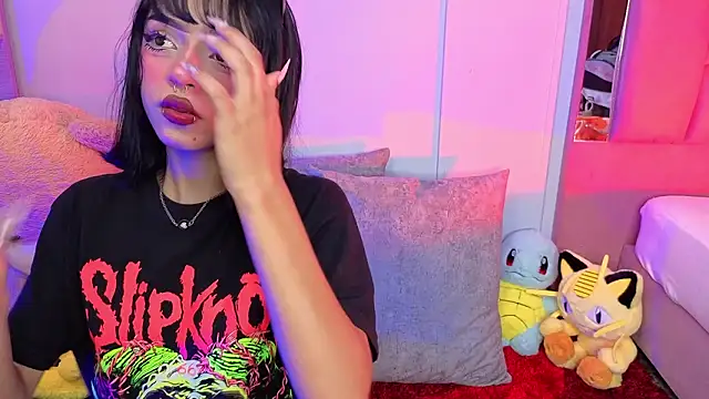 Taylor  0 online show from March 13, 1:40 pm