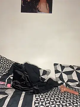 hot-valery online show from March 21, 3:00 am