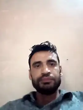 Snapshot of gauravsexy chatting on June 1, 2:24 am gauravsexy online show from June 1, 2:24 am