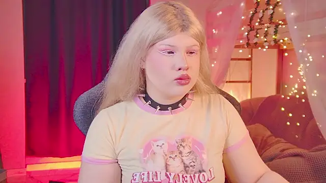 LilithNlsn online show from March 6, 8:44 am