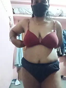 Snapshot of Miss-Dolly07 chatting on June 20, 5:27 pm Miss-Dolly07 online show from June 20, 5:27 pm