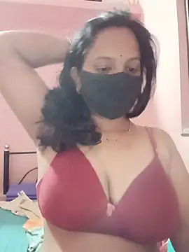 Snapshot of Miss-Dolly07 chatting on July 13, 6:11 pm Miss-Dolly07 online show from July 13, 6:11 pm