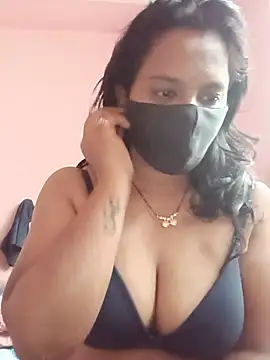 Snapshot of Miss-Dolly07 chatting on July 31, 10:14 am Miss-Dolly07 online show from July 31, 10:14 am