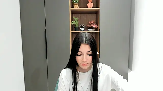 DevoraWitt online show from March 5, 8:43 am