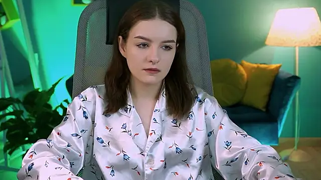 KellieBanshe online show from March 14, 4:07 am