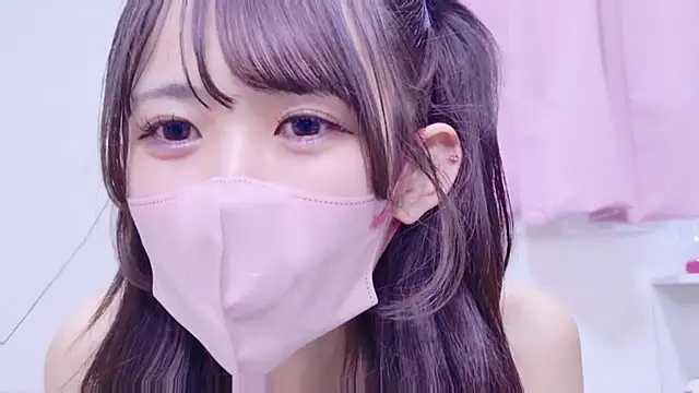 Snapshot of EMIRI_0426 chatting on March 9, 4:38 am EMIRI 0426 online show from March 9, 4:38 am