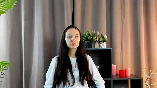 Snapshot of NeomiMendoza chatting on March 3, 7:03 am NeomiMendoza online show from March 3, 7:03 am