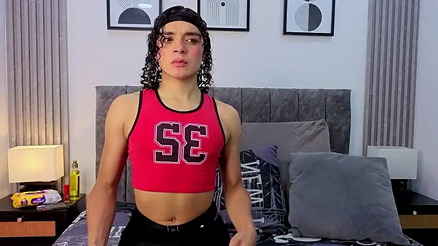 Silk Princee online show from March 3, 1:17 pm