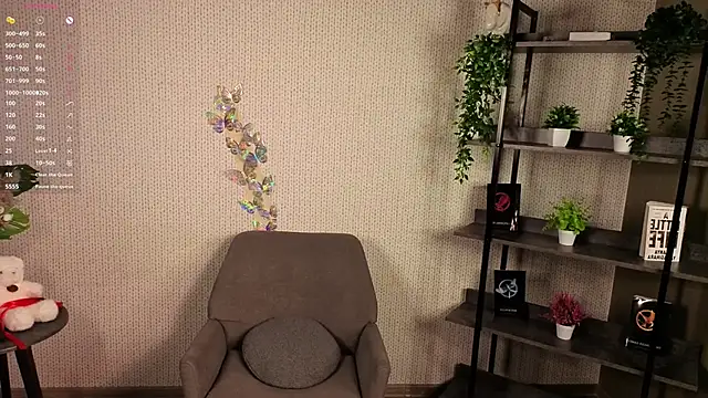 SuzySult online show from April 15, 1:12 am