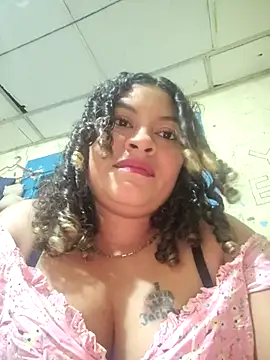 Elenmascarado1509 online show from April 5, 2:31 am