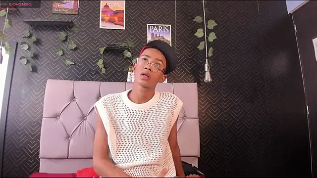patrick lovee online show from June 1, 7:48 pm