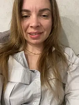 Luna2547 online show from March 12, 7:53 pm