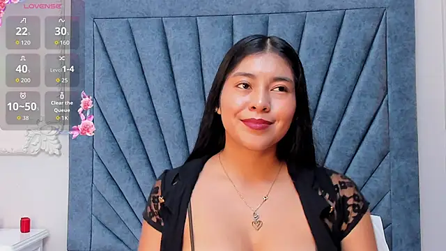 Leandra-Johnson online show from March 26, 1:06 pm