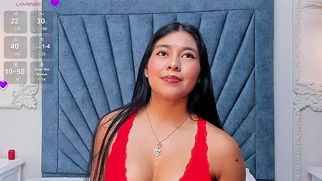 Leandra-Johnson online show from April 4, 1:41 pm