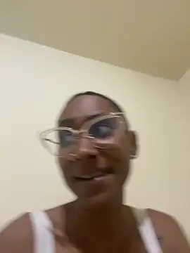 Nina vegas online show from April 19, 10:47 am