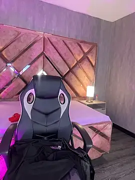 Cherry Charlottee online show from March 6, 7:32 pm