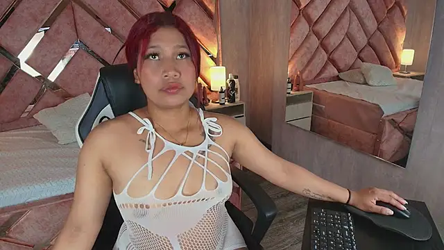 Cherry Charlottee online show from March 9, 7:18 pm