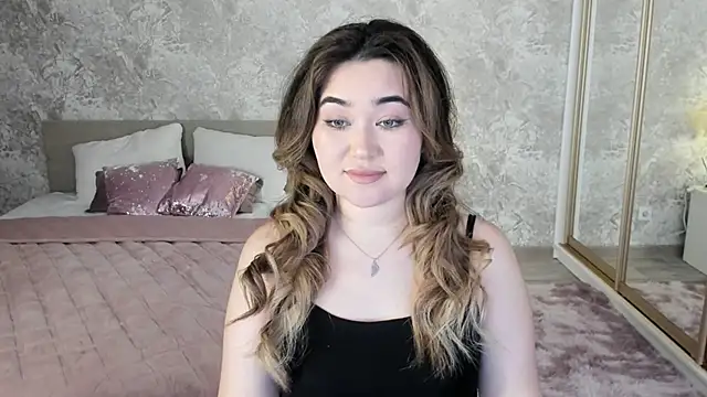 VickyMiners online show from March 17, 8:12 pm