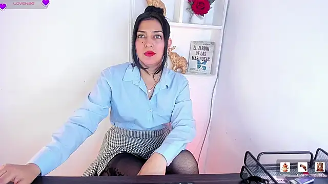 jaade doll online show from April 10, 4:44 pm