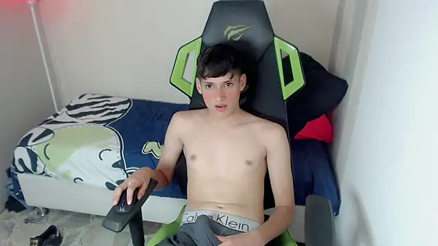 Pablito junior online show from March 4, 3:45 am