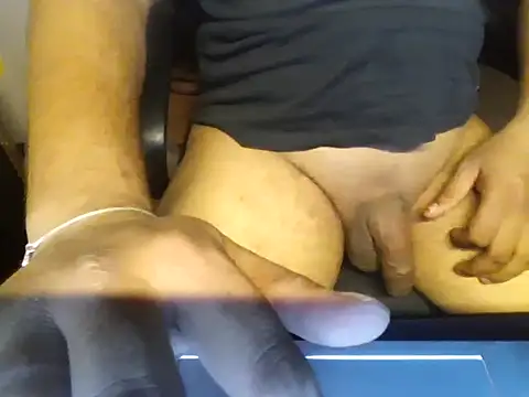 bigbuldgee online show from March 3, 9:53 pm