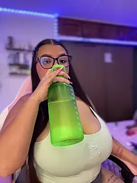 michellesexxxy3 online show from August 1, 2:11 am