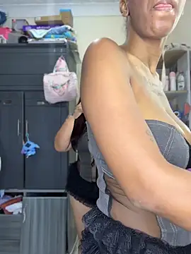 georgis   online show from April 29, 12:16 am