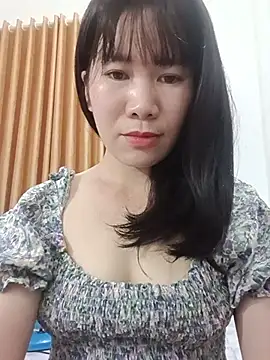 Bondgirl 9 online show from June 30, 11:33 am