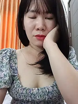 Bondgirl 9 online show from July 1, 4:58 am