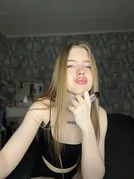 KayShaw online show from April 15, 3:35 am