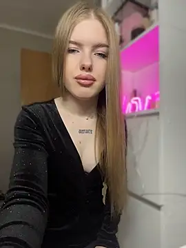 KayShaw online show from April 17, 6:05 am