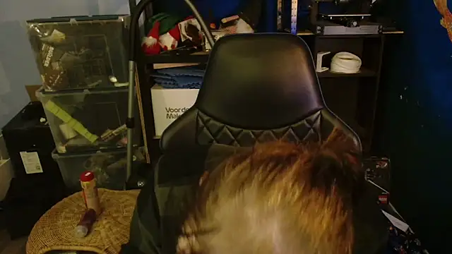 Snapshot of Xxceleste05xX chatting on April 15, 12:50 am Xxceleste05xX online show from April 15, 12:50 am