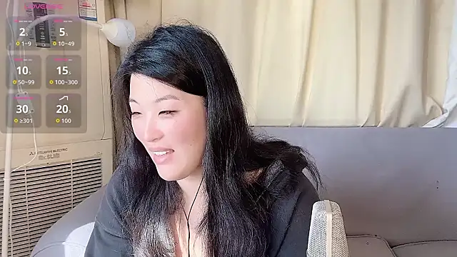 Tavie1744 online show from March 20, 11:53 pm