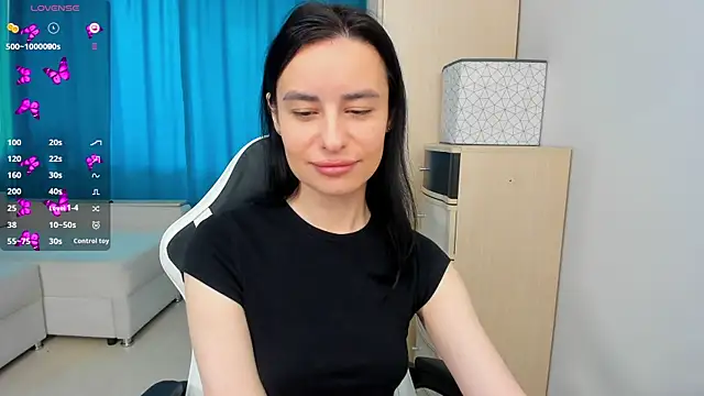 Horny  Nikki online show from July 12, 1:18 am