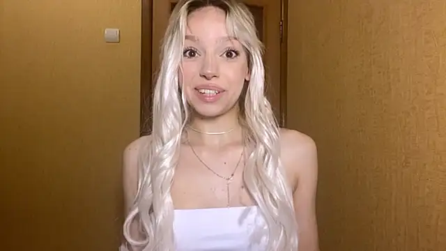 YawingSanguine online show from March 11, 2:56 pm