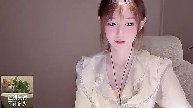 Ruuunn online show from May 3, 2:01 pm
