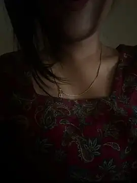 nikki catz online show from April 7, 4:24 am