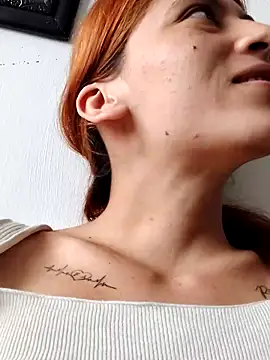 Sasha Red  online show from April 1, 1:41 pm