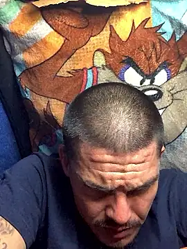 Donkie909 online show from March 25, 4:07 am