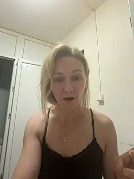 Secret Ladyx online show from June 1, 4:47 am